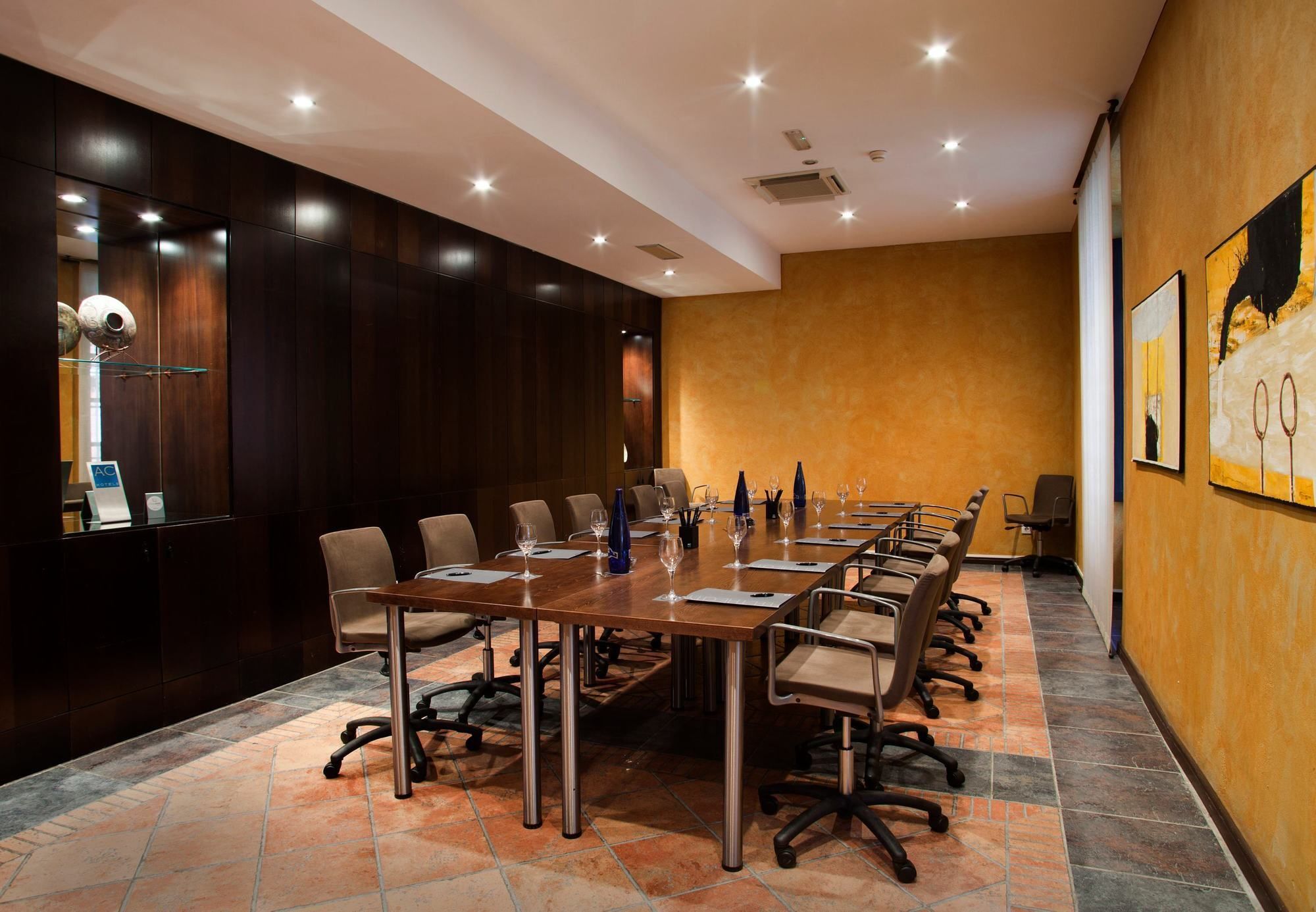Ac Hotel Ciudad De Tudela By Marriott Business photo